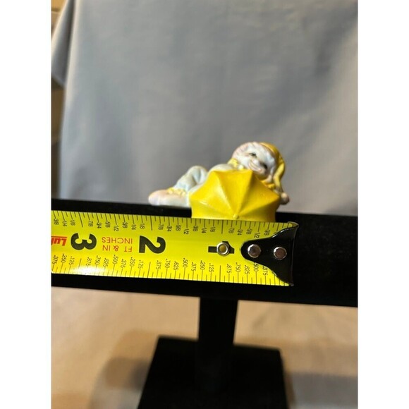 Vintage House of Lloyd Umbrella Clown House Sitting Figurine 1987 - Picture 5 of 5